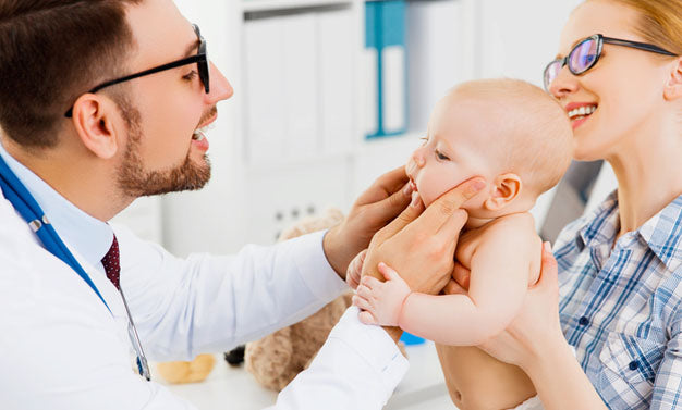 Il n'est jamais trop tôt pour commencer à prendre soin de la Santé bucco-dentaire de votre bébé