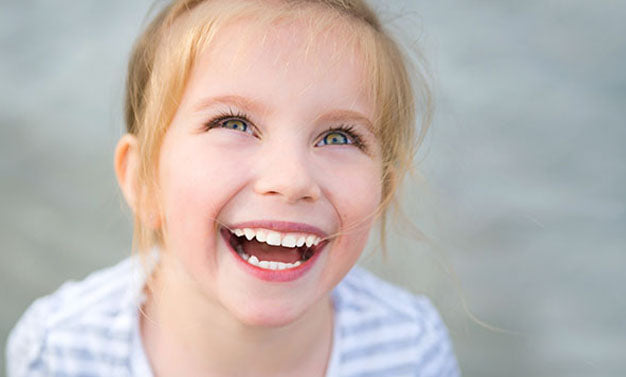 Les dents de bébé et l’allaitement : mythes et réalités sur les caries du biberon